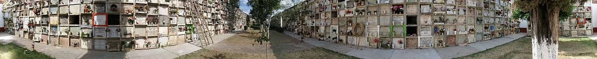 360° Panoramaansicht des städtischen Friedhofs neben dem Mumienmuseum in Guanajuato, Mexico