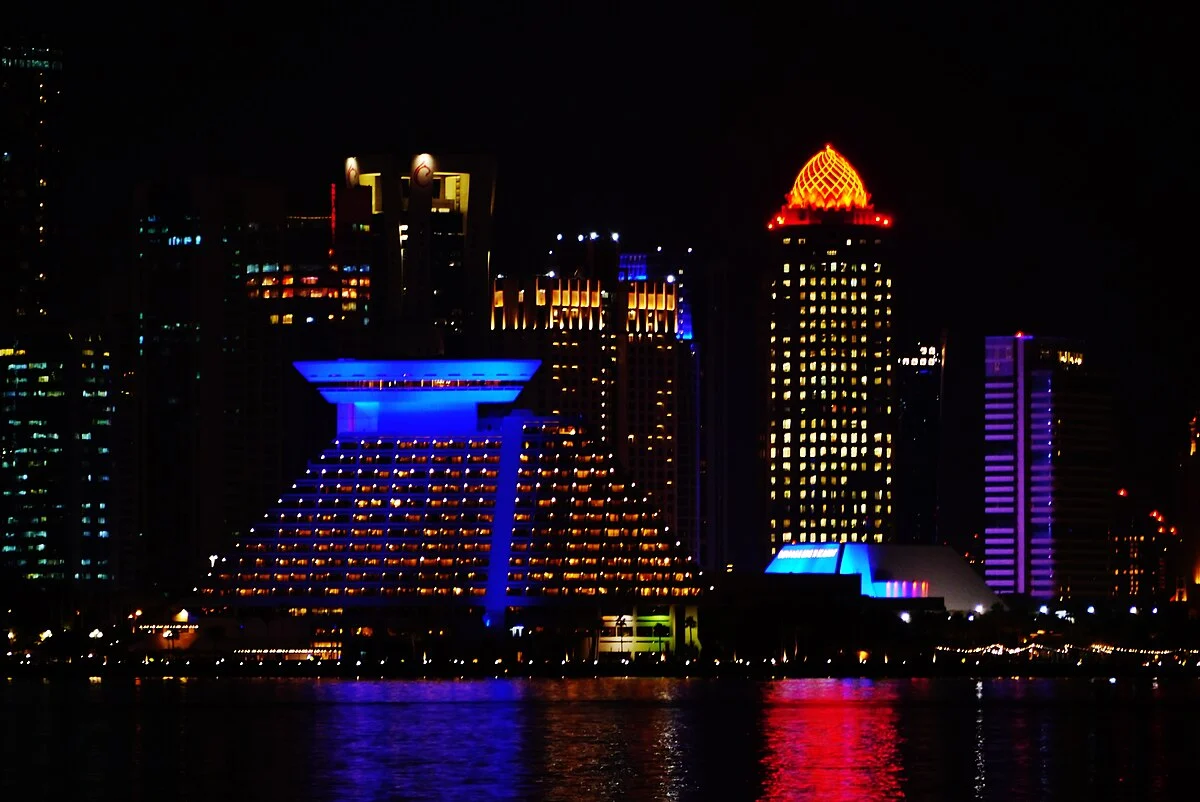 Blick vom Dhau-Hafen auf die Skyline, Doha, Katar