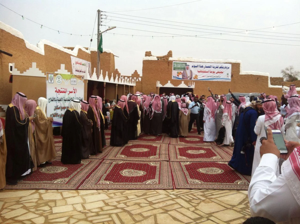 Kulturfest im Heritage-Dorf Al-Ammar in Al-Aflaj