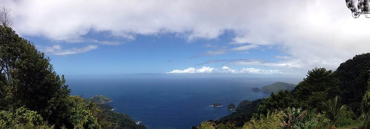 Blick von Paramin bei Maraval auf das Karibische Meer
